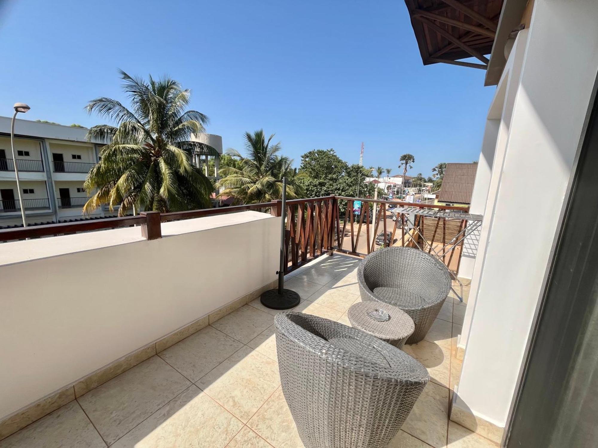 Forest View Apartments Kololi Ngoại thất bức ảnh